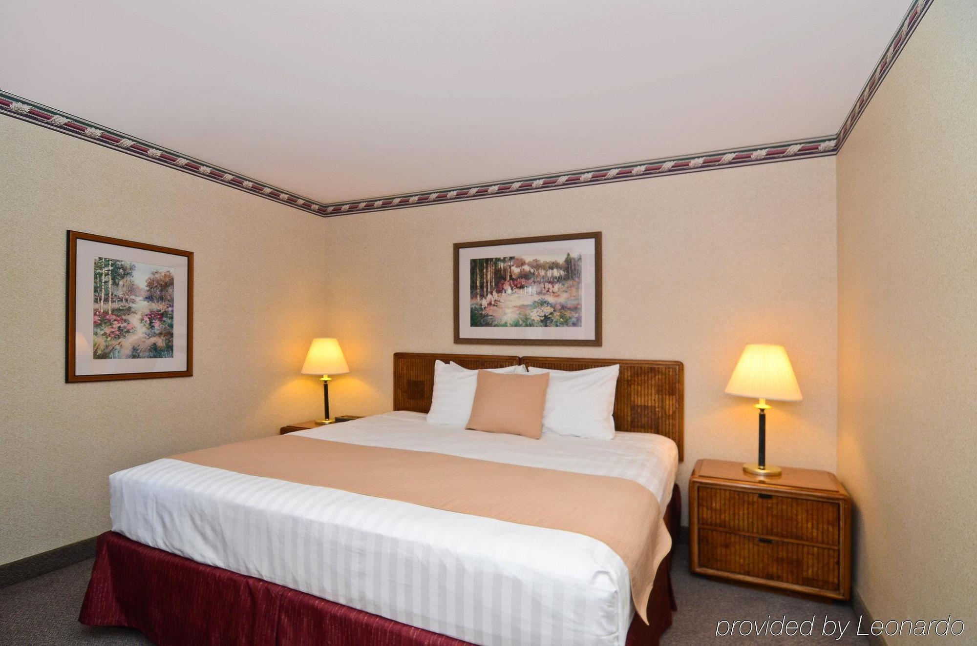 Ponderosa Inn Грешем Номер фото