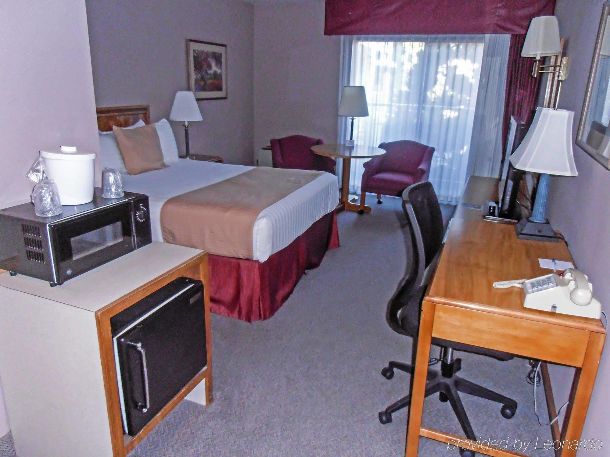 Ponderosa Inn Грешем Екстер'єр фото